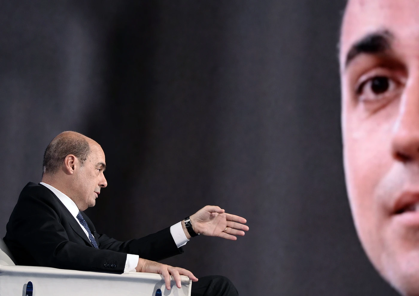 Nicola Zingaretti e Luigi Di Maio temono per il taglio ai parlamentari: chi potrebbe far loro una "sorpresa"