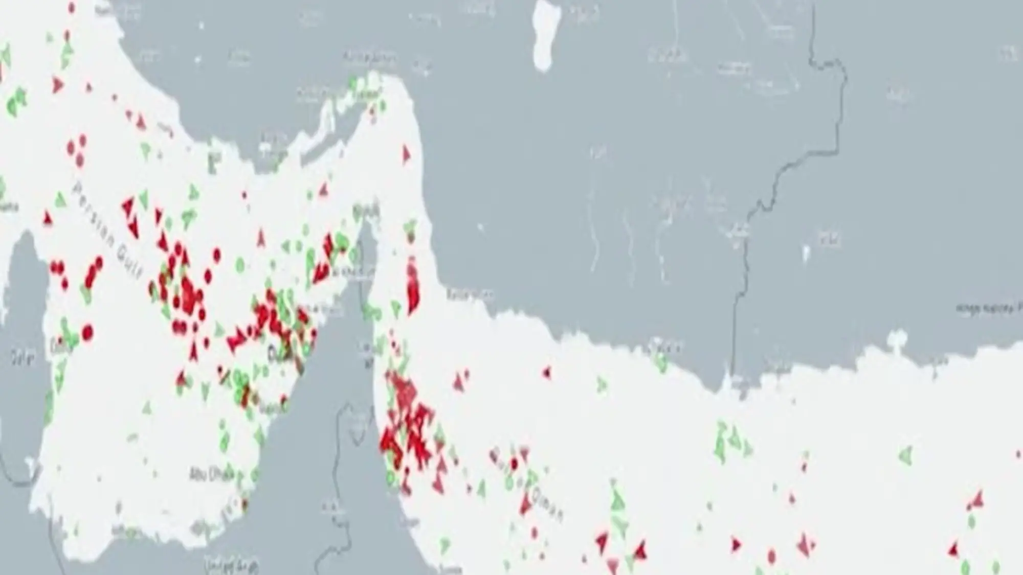 Iran, il timelapse del traffico marittimo nello Stretto di Hormuz 