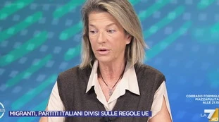 Claudia Fusani: "I tunisini spacciano", sull'immigrazione è di estrema destra