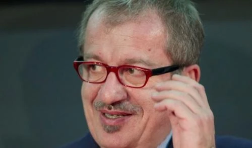 Le dimissioni di Silvio non avvicinano l'Udc. La Lega invece apre agli azzurri