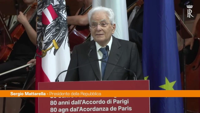 Mattarella "Non si è stranieri a casa propria"