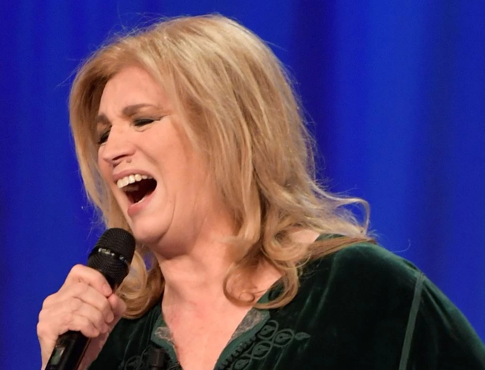 Iva Zanicchi, la voce clamorosa a Mediaset: ecco a cosa potrebbe prestarsi