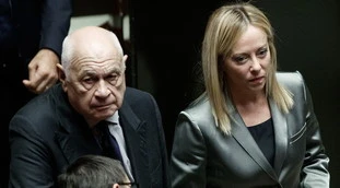 Davigo, "Meloni e Nordio favoriscono i latitanti": l'ultima figuraccia