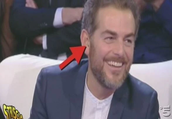 Isola dei Famosi, sputtanamento finale per Daniele Bossari? &quot;Sì è vero, durante la diretta...&quot;