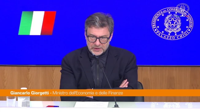 Accise sui carburanti, Giorgetti "Proroghiamo il taglio all'1 maggio"