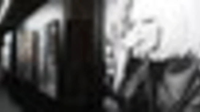 https://media.liberoquotidiano.it/YQha3IEmpg1QFdjUv5QrZHUE411VFxMkuTZhh2-_bPg/width:800/quality:90/aW1hZ2VzLzIwMjUvMDkvMjIvMTYzMjEzMjcyLTY2ZjNjZWQ5LTBiMjMtNDc1Ni05Y2U1LTVjMTY1NmU0YjhhNS5qcGc.webp