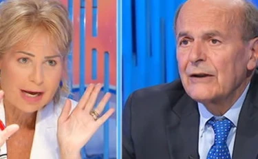 Otto e Mezzo, Lilli Gruber punge Bersani e lui sbotta: "Questo lo dice lei"