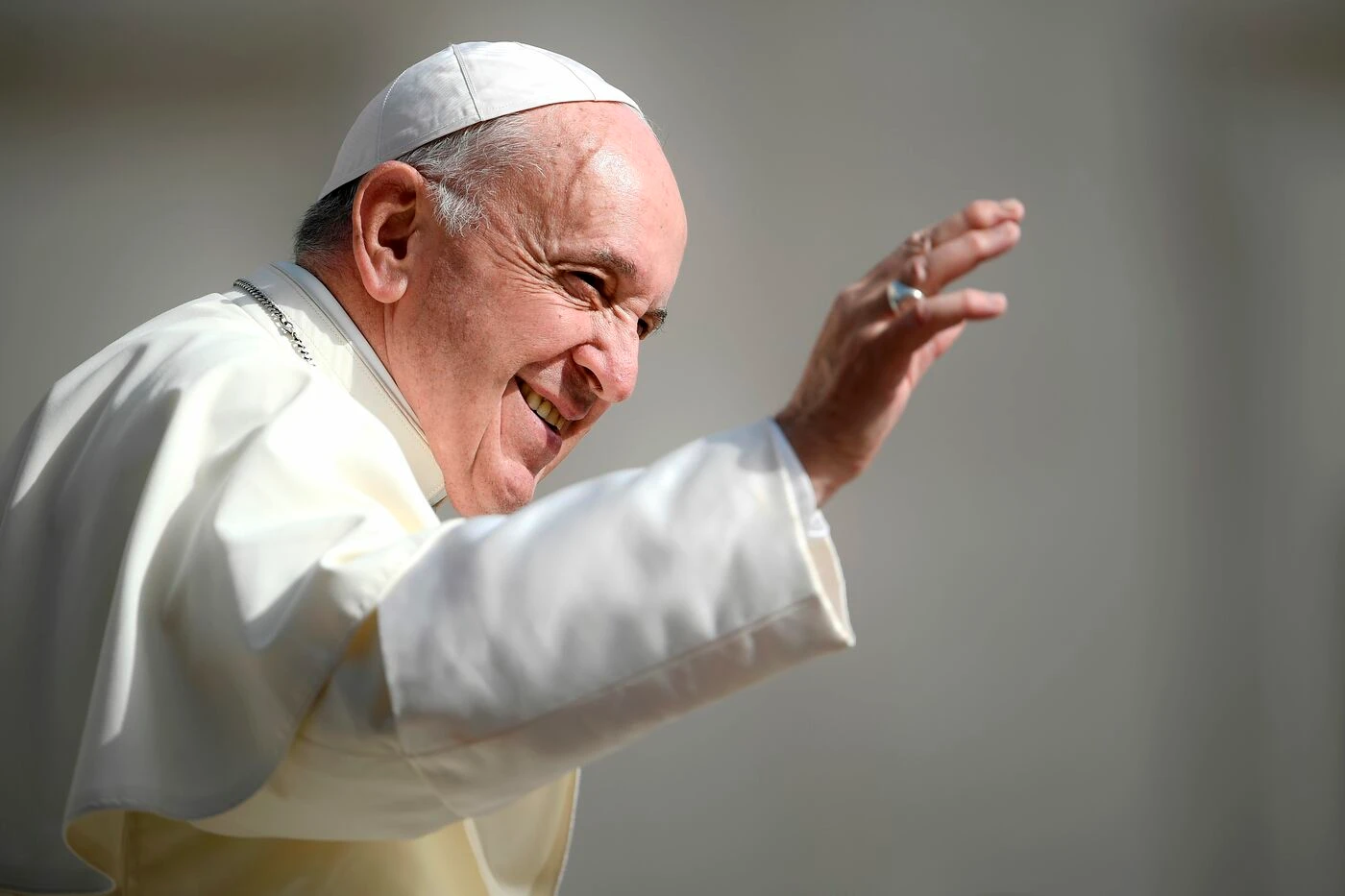 Papa Francesco smontato da Matteo Salvini: quelle vecchie parole di Giovanni Paolo II