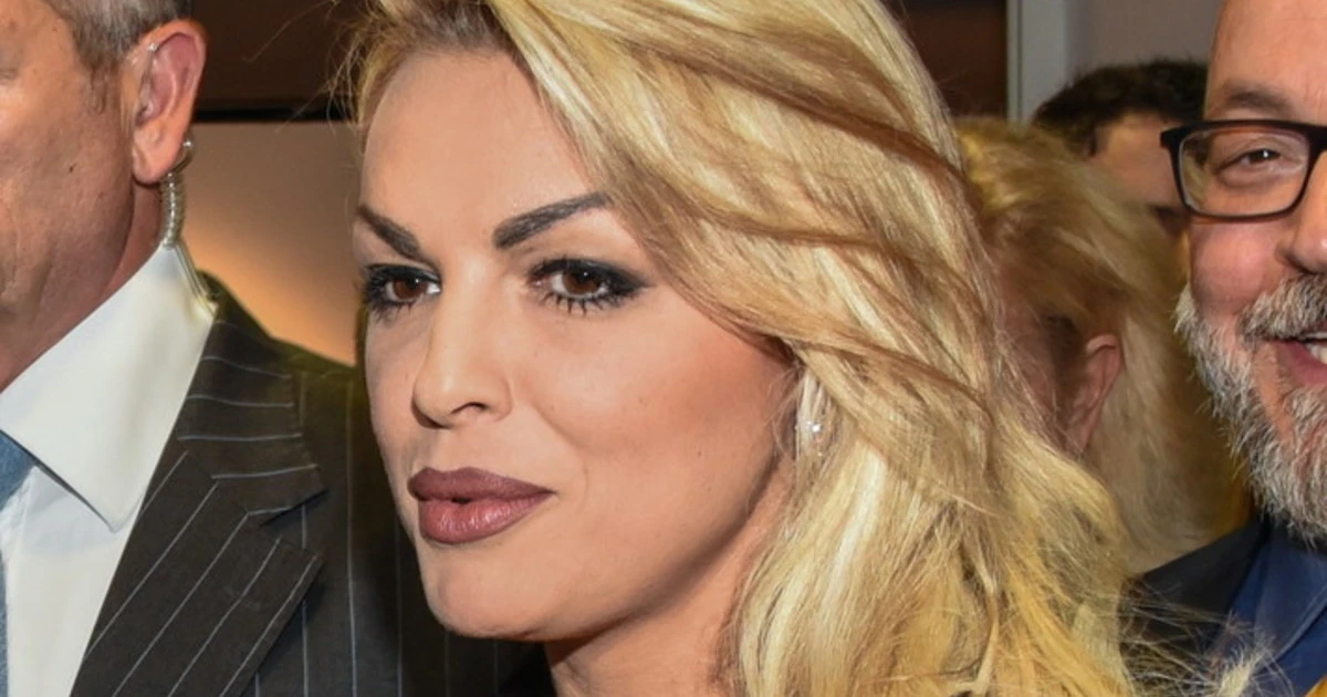 Francesca Pascale, "mi dicono dalla Brianza che...": scelta radicale, bomba di gossip sulla ex di Berlusconi