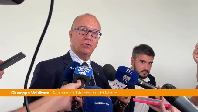 https://media.liberoquotidiano.it/YV3sd6IUct1T4js_oERMSUBae4gReEBrlbZg2GXw1Q4/width:800/quality:90/aW1hZ2VzLzIwMjUvMDkvMDgvMTYwMDI4NzM4LTQwZjdmMzhiLTZkOGItNGNiNS05ZmIxLWQ3Mjk0MzE5MzQ5MC5qcGc.webp