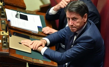 Giuseppe Conte, crisi di nervi: va a fondo e incolpa gli alleati