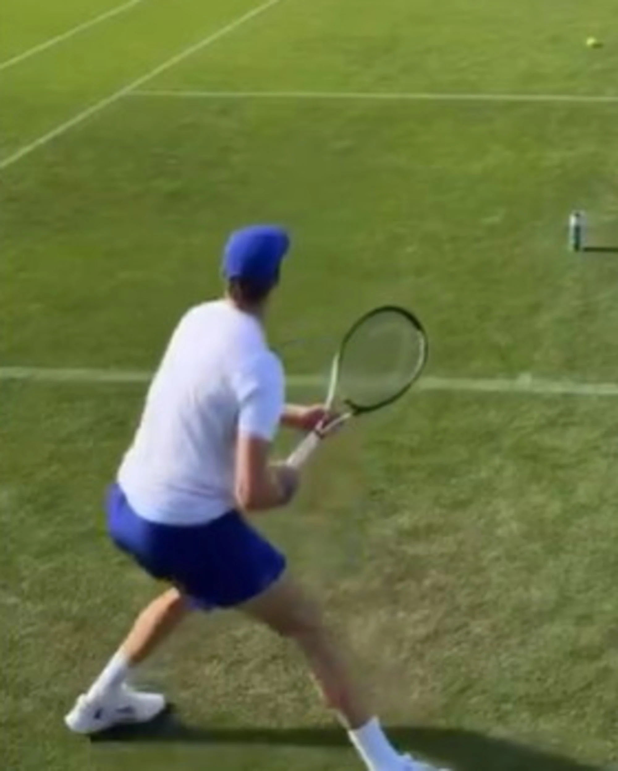 Jannik Sinner perde in allenamento contro la Sabalenka