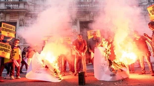 Bollette, 90 giorni per salvare l'Italia: il piano di FdI