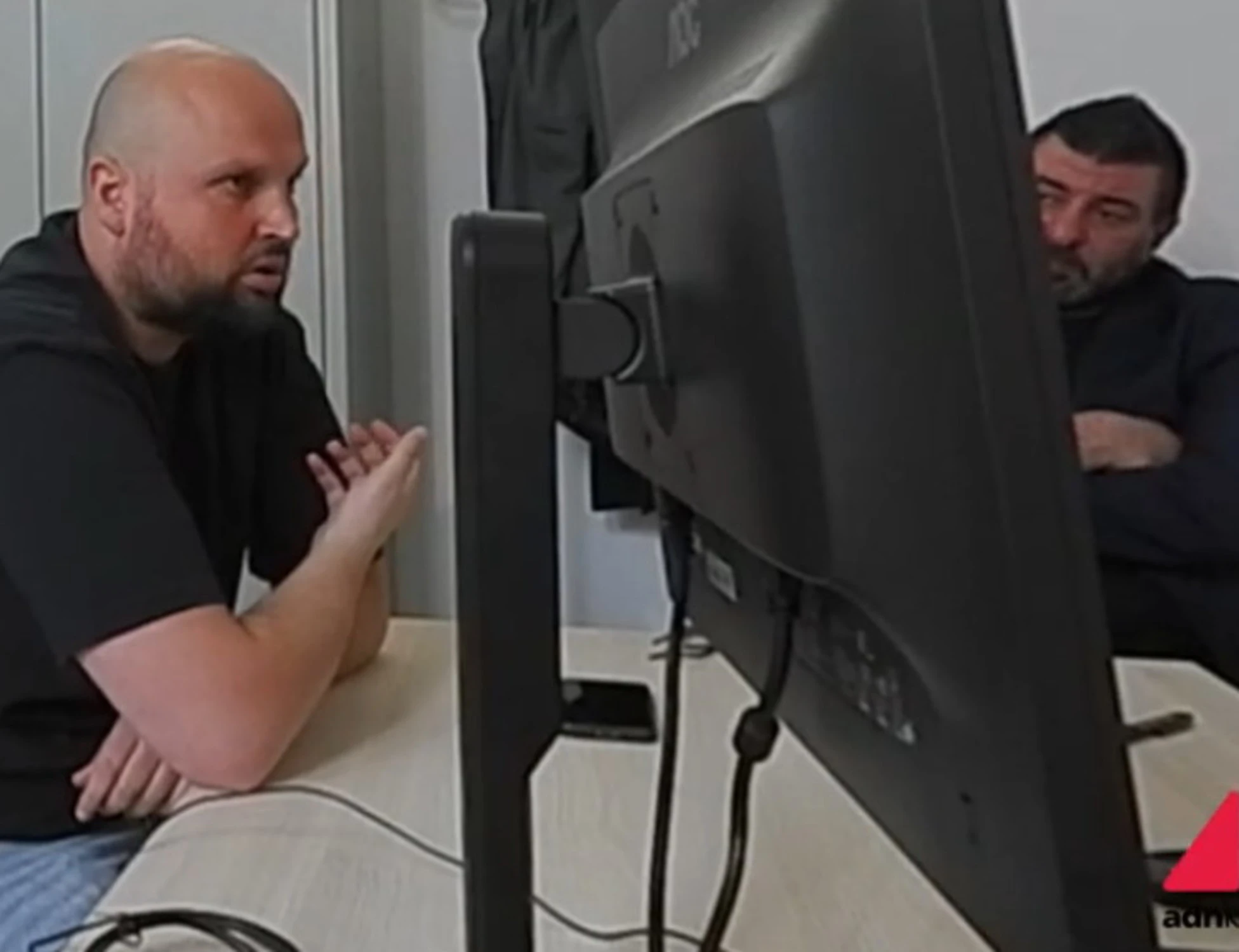 Marco Poggi, ecco il video dell'interrogatorio: come viene torchiato dai pm
