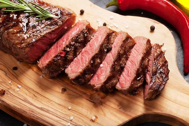 Ictus, perché mangiare carne: quanto rischiano in più i vegetariani, la ricerca a Oxford