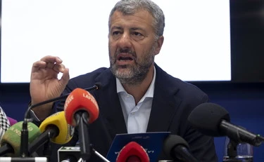 Flotilla, il dem scotto deraglia: "Israele mi ha rubato le sigarette"