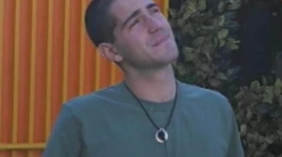 Grande Fratello Vip, Tommaso Zorzi sprofonda: spaventoso attacco d'ansia, "a un passo dal ritiro"