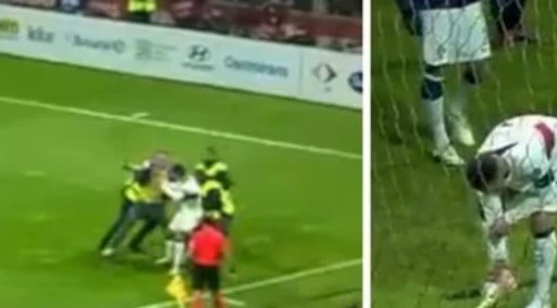 Cristiano Ronaldo assalito in campo: il folle gesto fermato troppo tardi