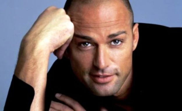 Stefano Bettarini si schiera dalla parte di Mara Venier: "Vai Mara!"