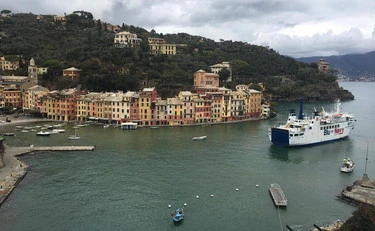 https://media.liberoquotidiano.it/Ykq5avS_wdBX6OgjCPkzyxUntiHR6xFIHH-TUv3oprE/width:800/quality:90/aW1hZ2VzLzIwMjUvMDkvMTQvMDYzNTA0MzIwLTJkOTgwZmI2LWQ4M2UtNDQxYS1iNDUzLTEyYTZiN2Q5NWU2Ni5qcGc.webp
