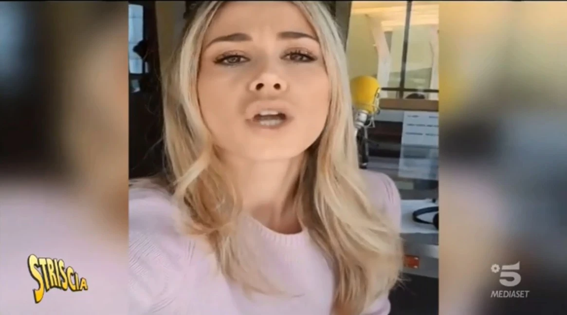Striscia la Notizia, clamoroso agguato a Diletta Leotta: le foto con cui la incastrano, ferocissimi