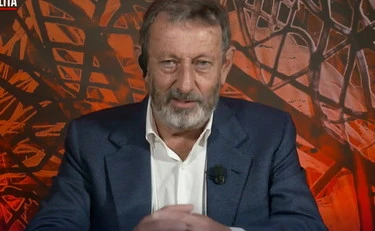 Piazzapulita, Michele Serra e lo sfregio a Meloni: "Crocerossina, forse perché donna..."