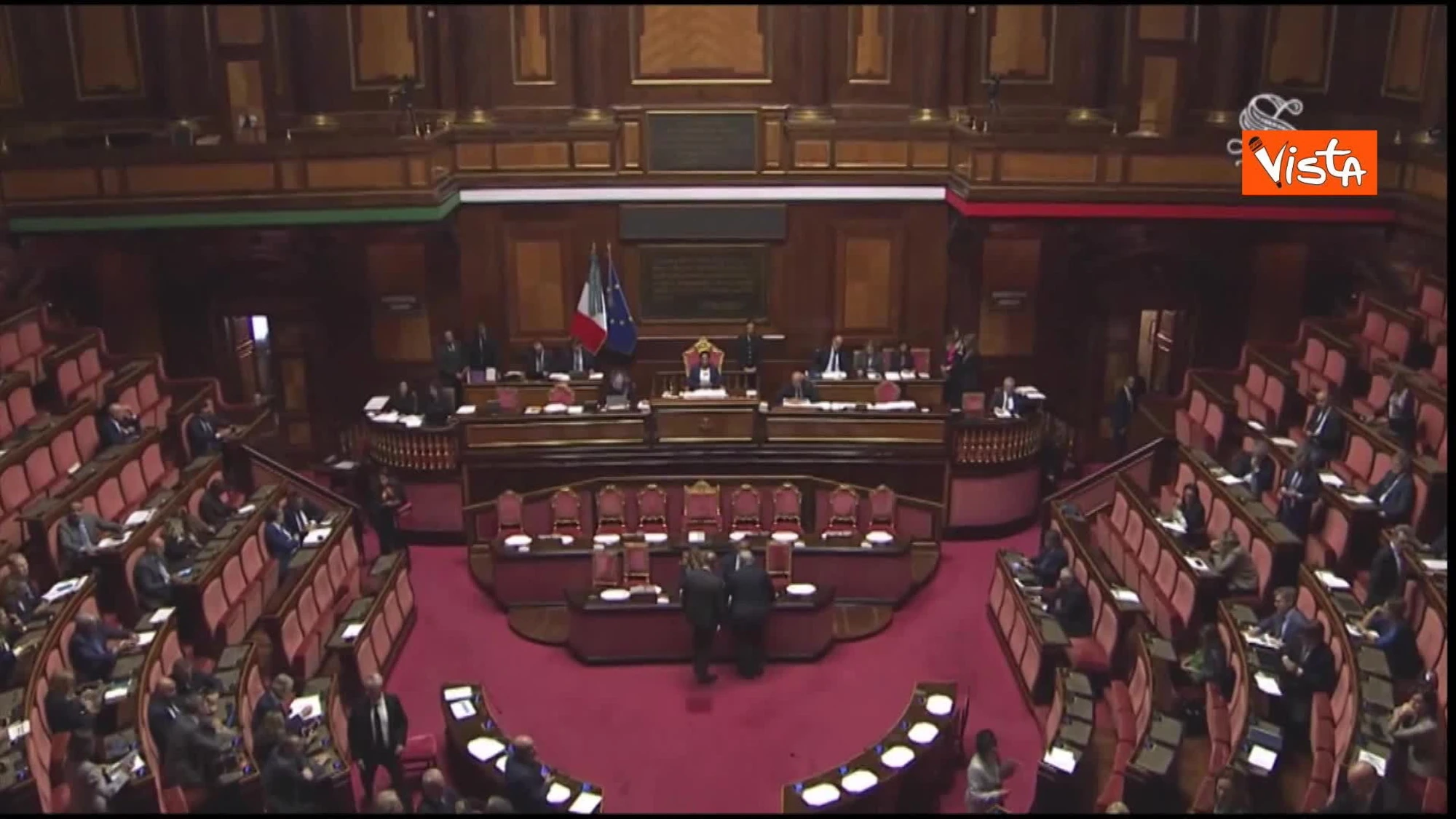 Caso Scarpinato, Pirondini straccia lettera di FdI, caos al Senato. Ronzulli: Aula non è un cestino
