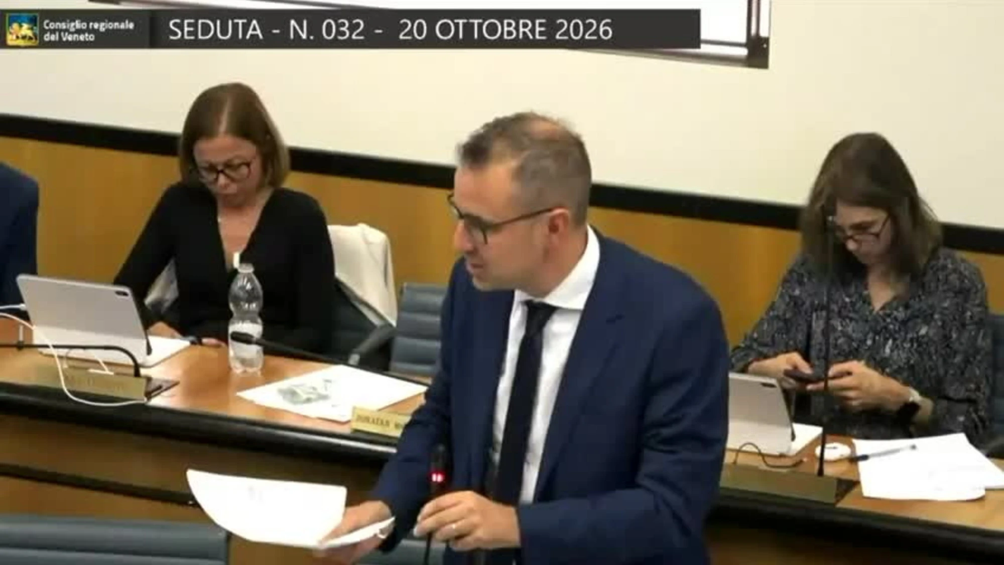 Scontro in Veneto sulle foibe: l'insulto del consigliere Avs a FdI