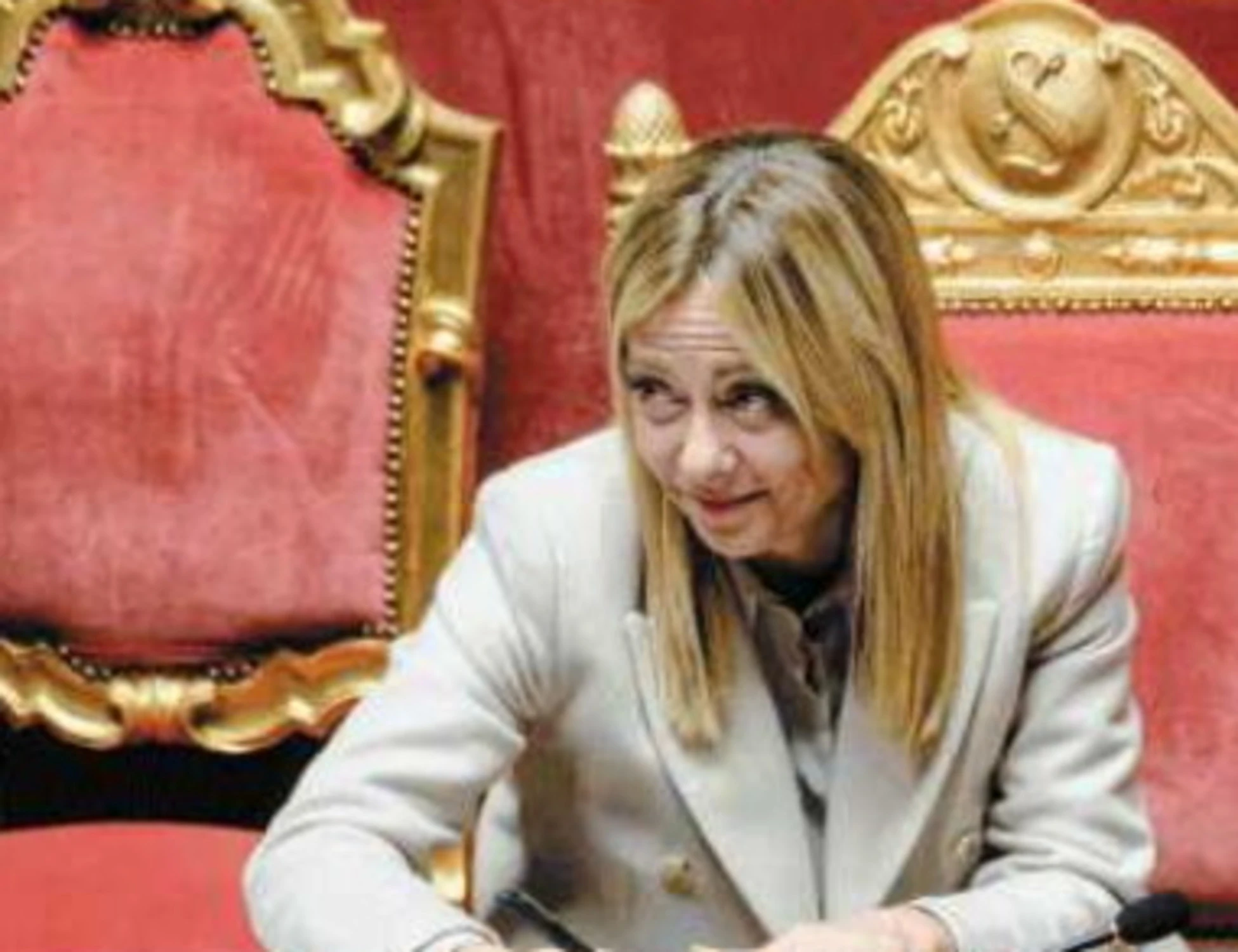 Meloni, "censurano i libri e poi...": niente sconti a sinistra e magistrati