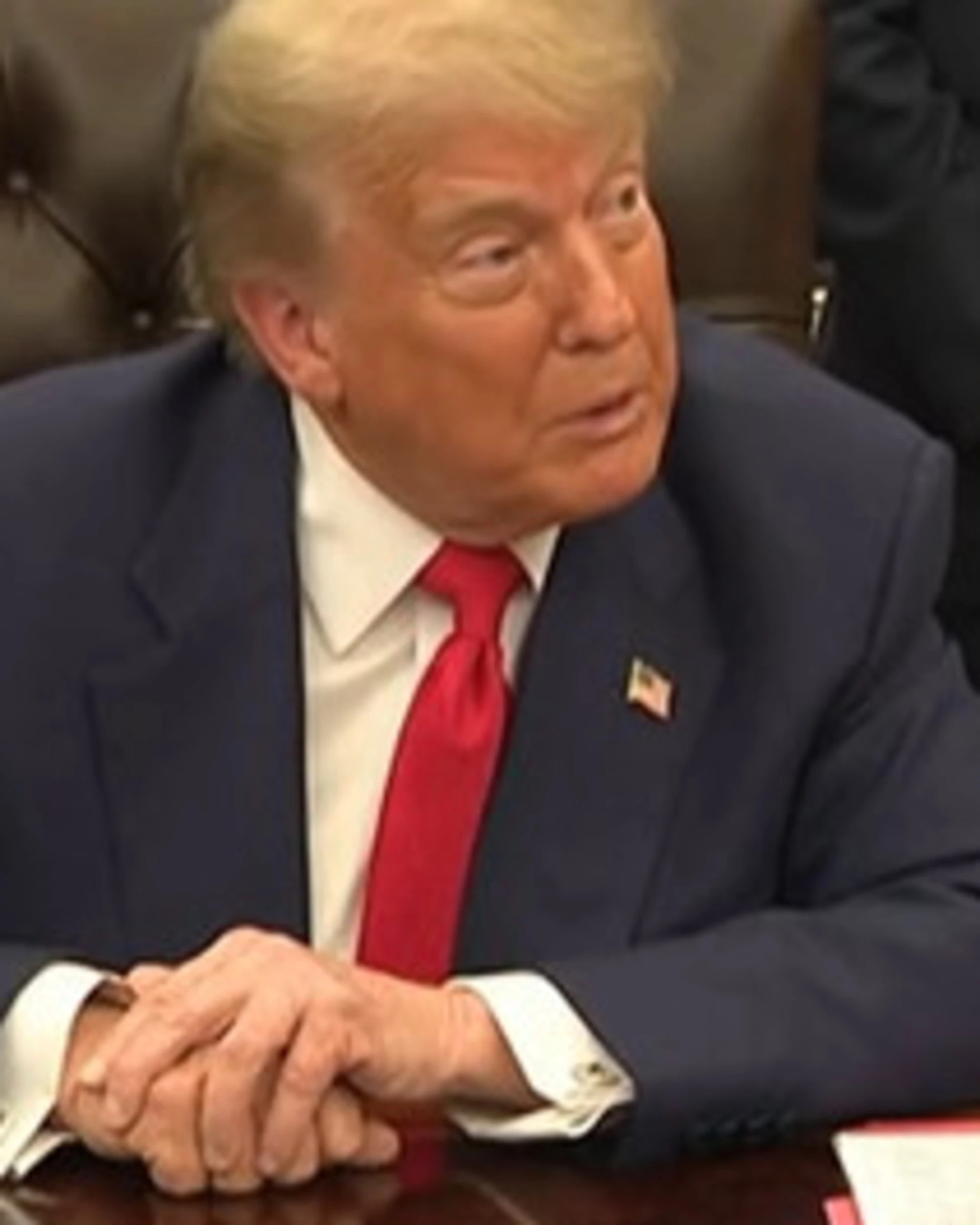 Trump avvisa l'Unione europea: "Imparerà presto a non essere cattiva con noi"