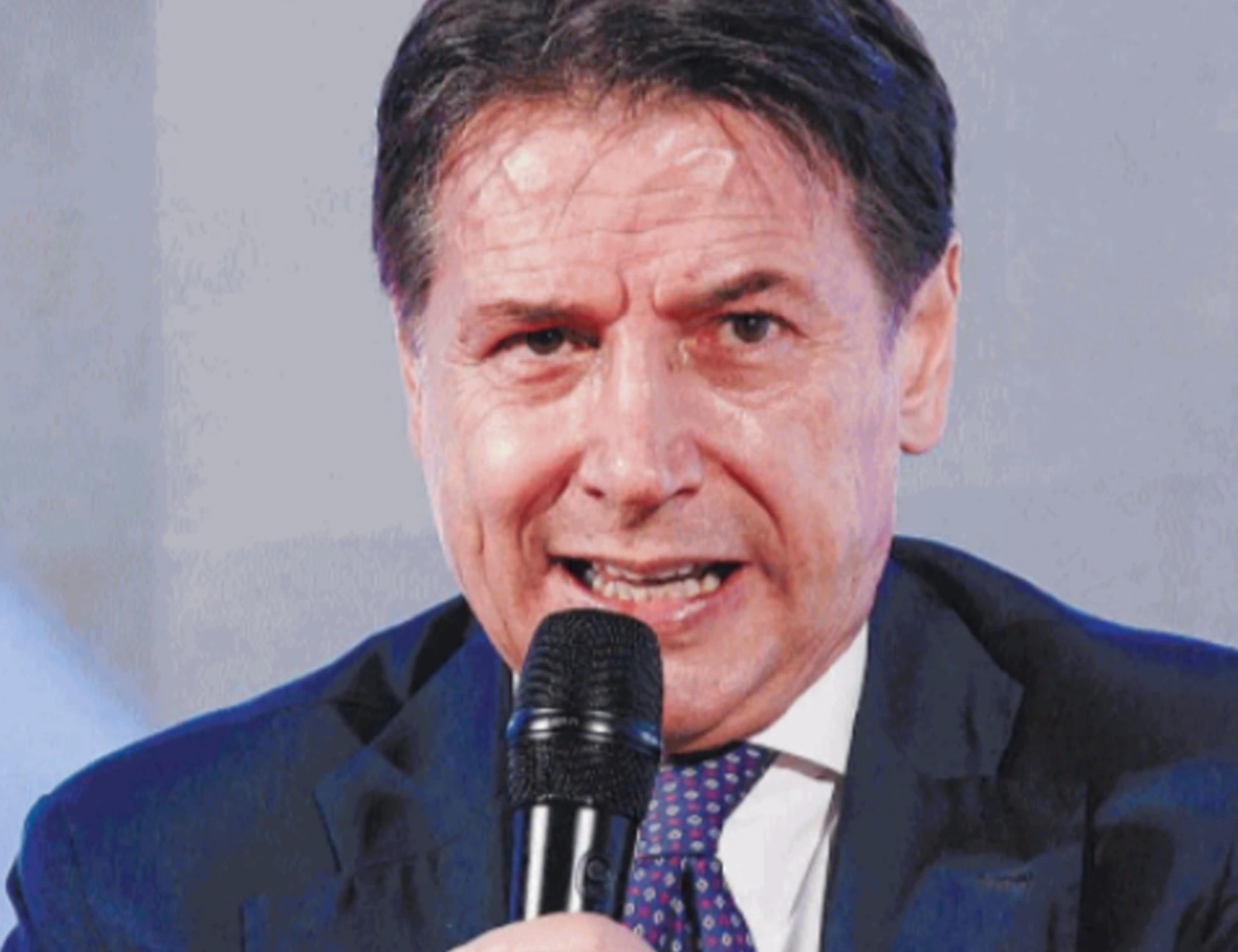 Giuseppe Conte come Prodi: "Fallo di reazione" con la giornalista di Quarta repubblica