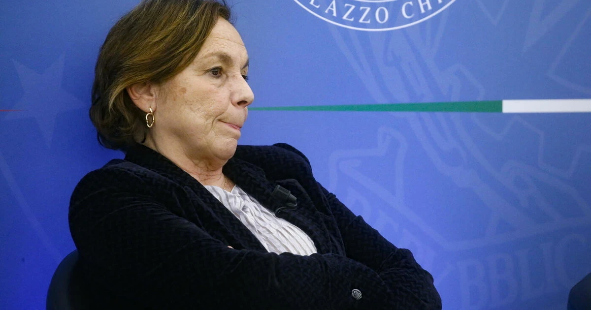 Luciana Lamorgese bocciata anche da sinistra: ora i kompagni "processano" il ministro