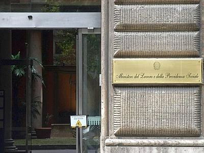 Ok a decreto incentivi assunzione licenziati in pmi