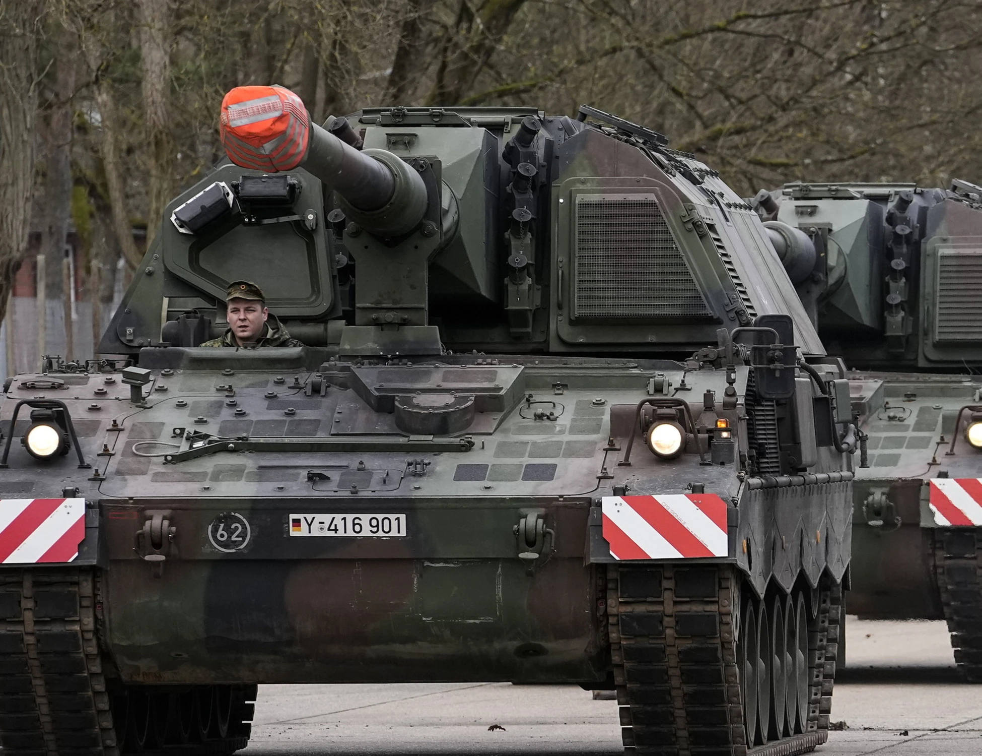 Germania, arruolati volontari per la difesa