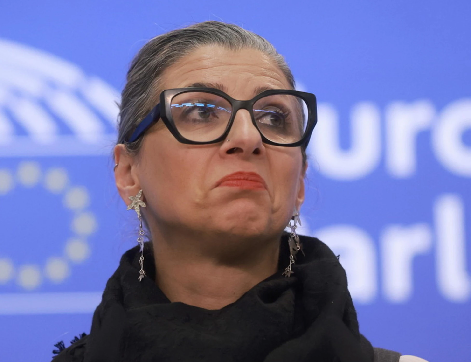 Francesca Albanese, il sondaggio: gli italiani non si fidano più di lei