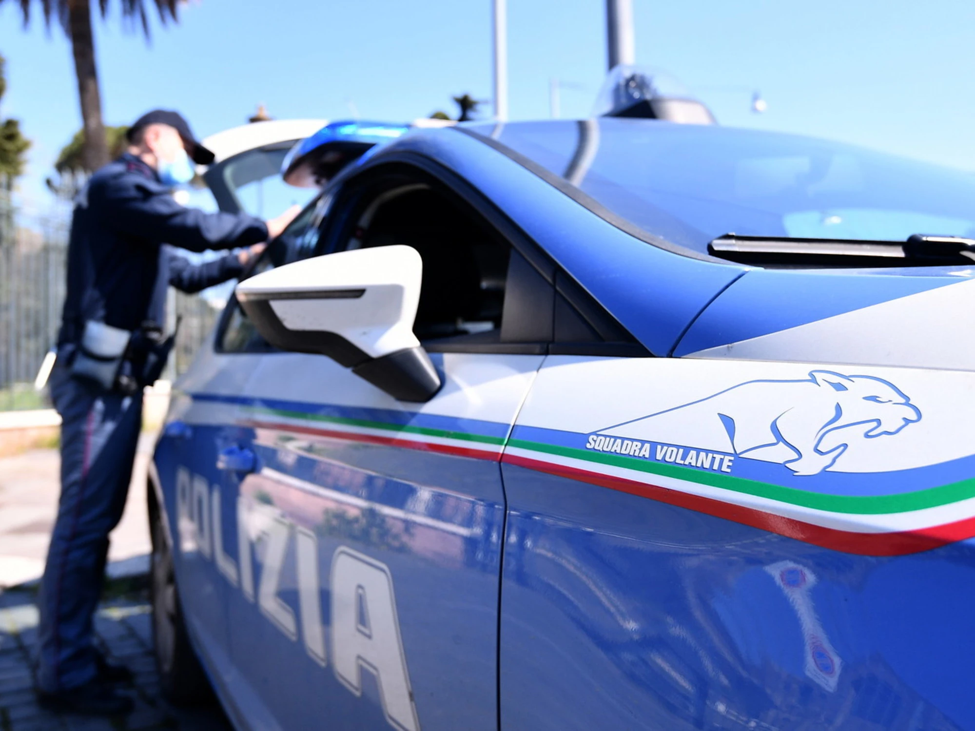 Roma, smascherata una banda specializzata in furti d'auto: tre sudamericani in arresto