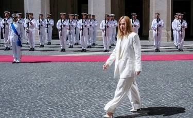 Sondaggio Dire-Tecnè: Giorgia Meloni vola, il Pd precipita
