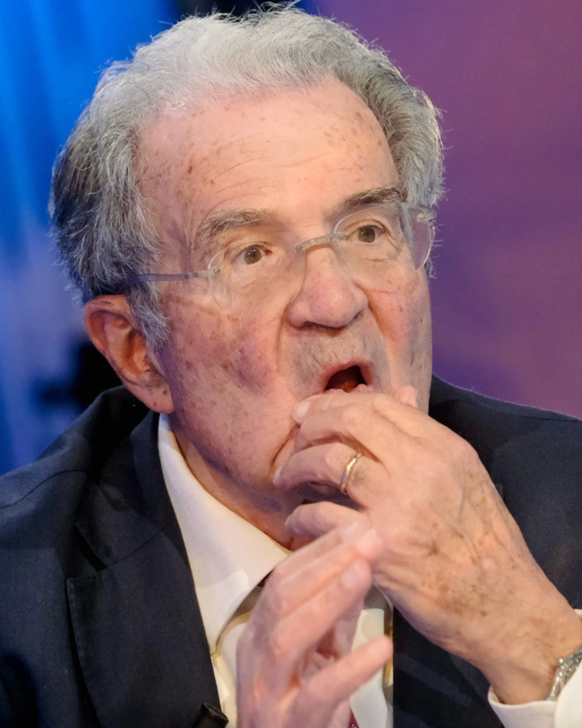 Romano Prodi non si scusa nemmeno dopo la prova tv