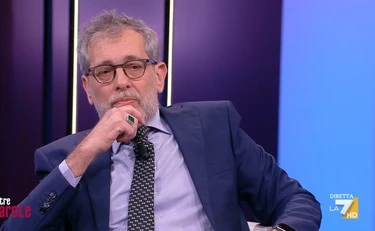 In Altre Parole, il delirio di Corrado Formigli: "In Italia una deriva illiberale"