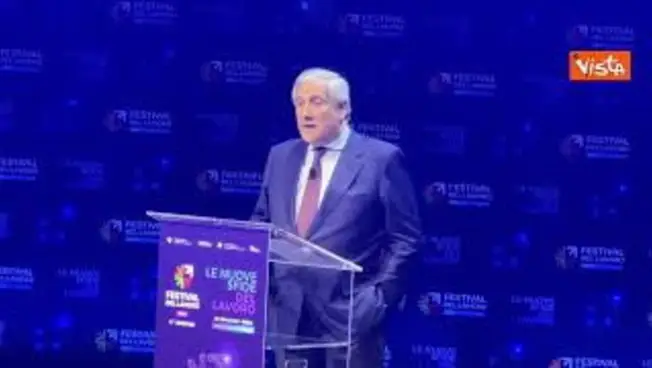 Leggi l'articolo: Tajani al Festival del Lavoro: Se facciamo più figli possiamo ridurre numero di migranti regolari