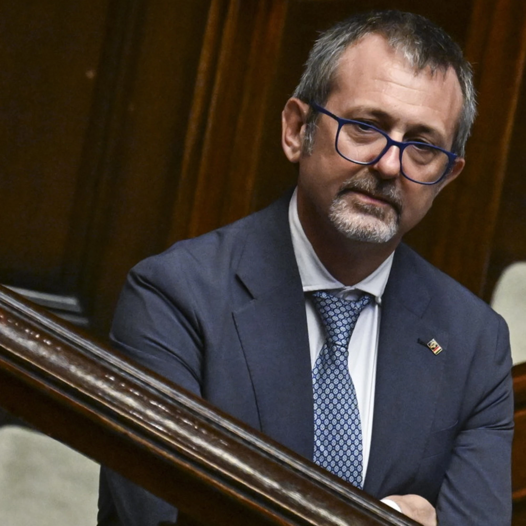 La Costituzione dice che è giusto negare l'uso delle chat di Delmastro
