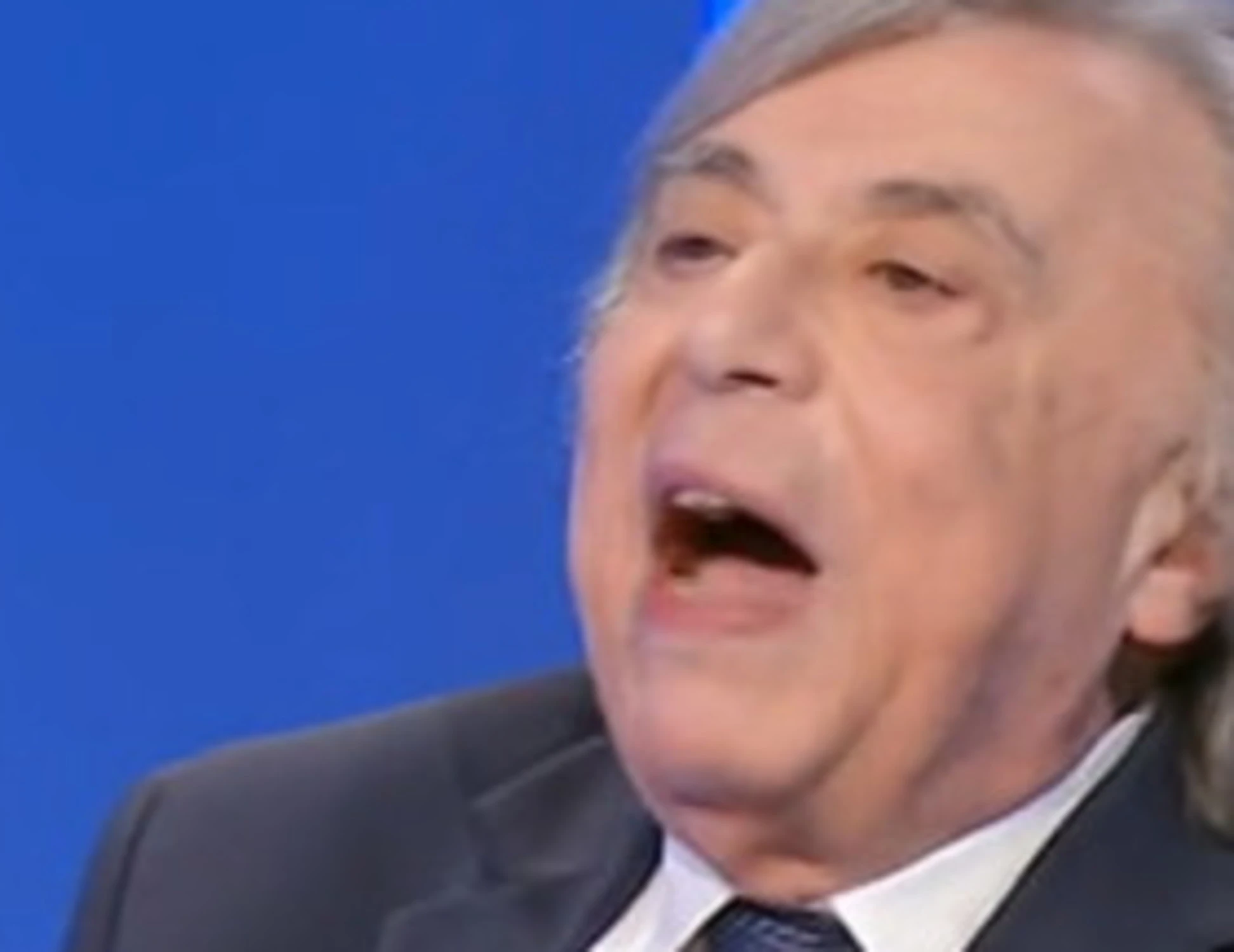 Otto e Mezzo, rissa Freccero-Travaglio: "Tienilo presente", "Manica di cazzari"