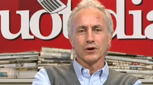 Marco Travaglio a Otto e mezzo: "Orban come Mussolini, il Ppe lo caccia calci nel cu***. E Salvini e Meloni..."