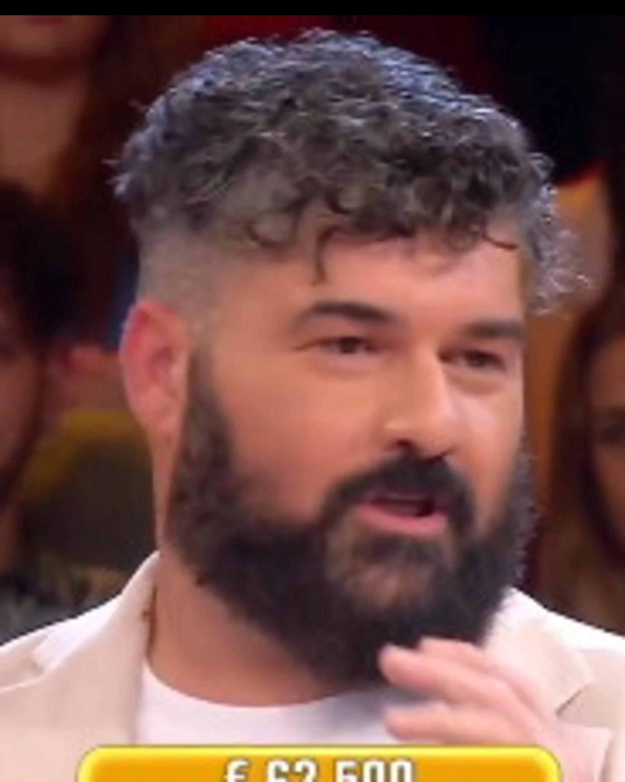 Affari tuoi, "non rompere i co***i": titoli di coda, è puro delirio