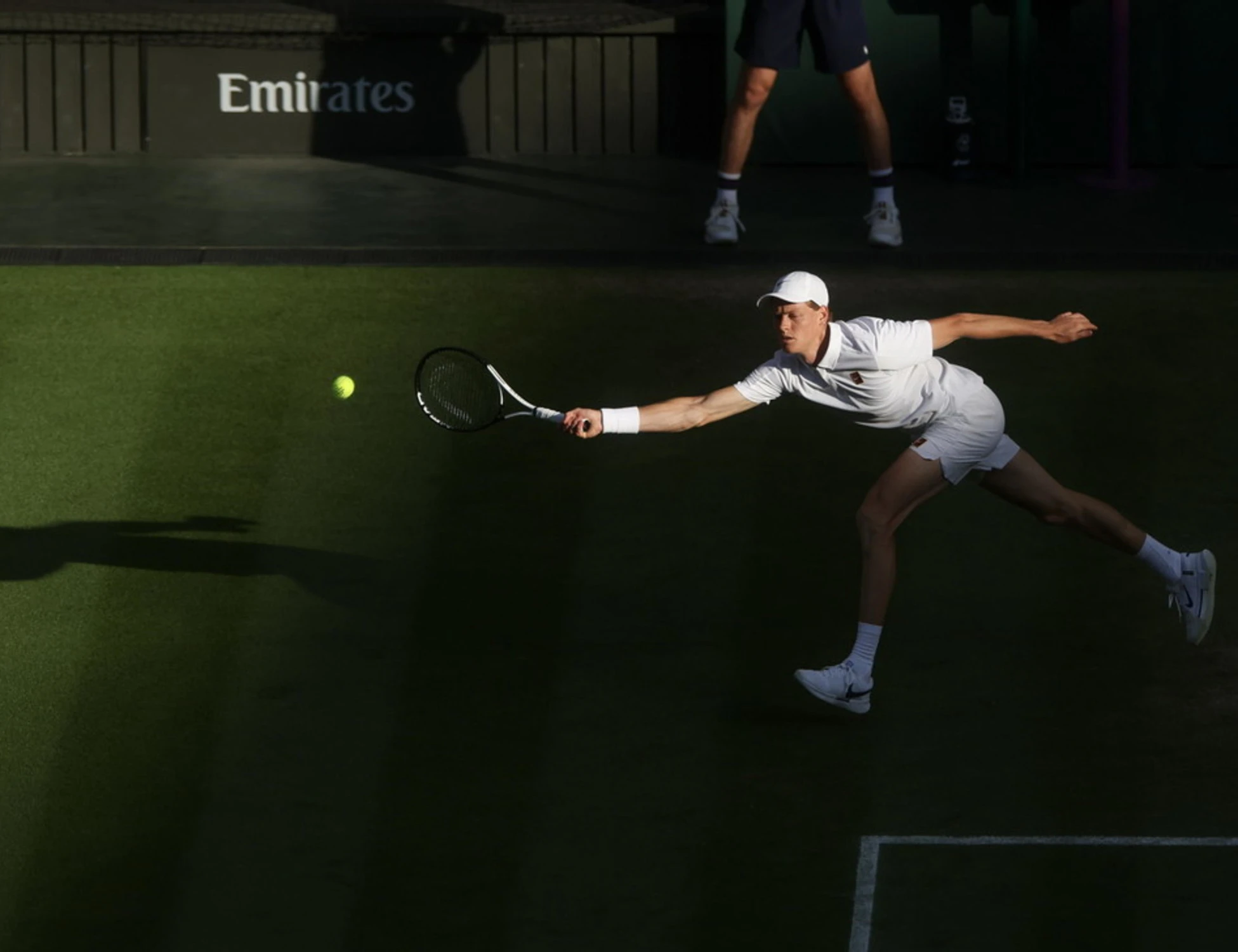 Sinner, lo scontro a Wimbledon con i suoi allenatori prima del match con Shelton