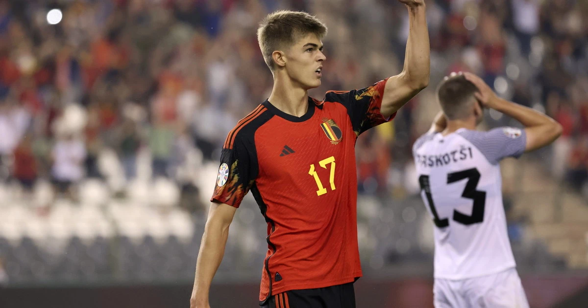 Charles De Keteleare, rosica il Milan: ecco il gol pazzesco col Belgio