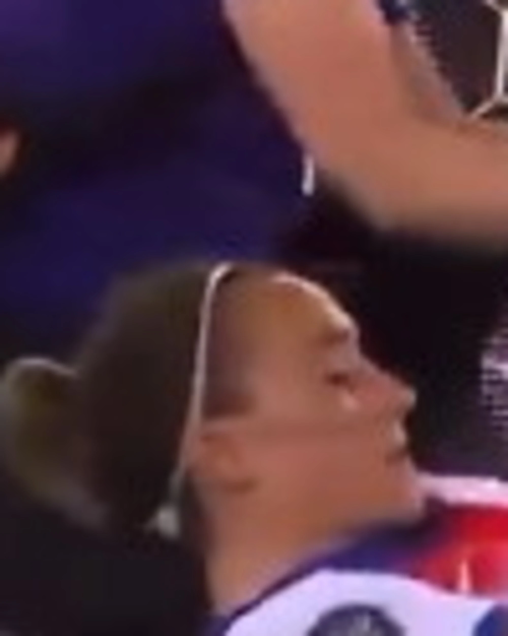 Lucy Bronze, il gesto in campo che sconvolge il mondo: cosa è successo