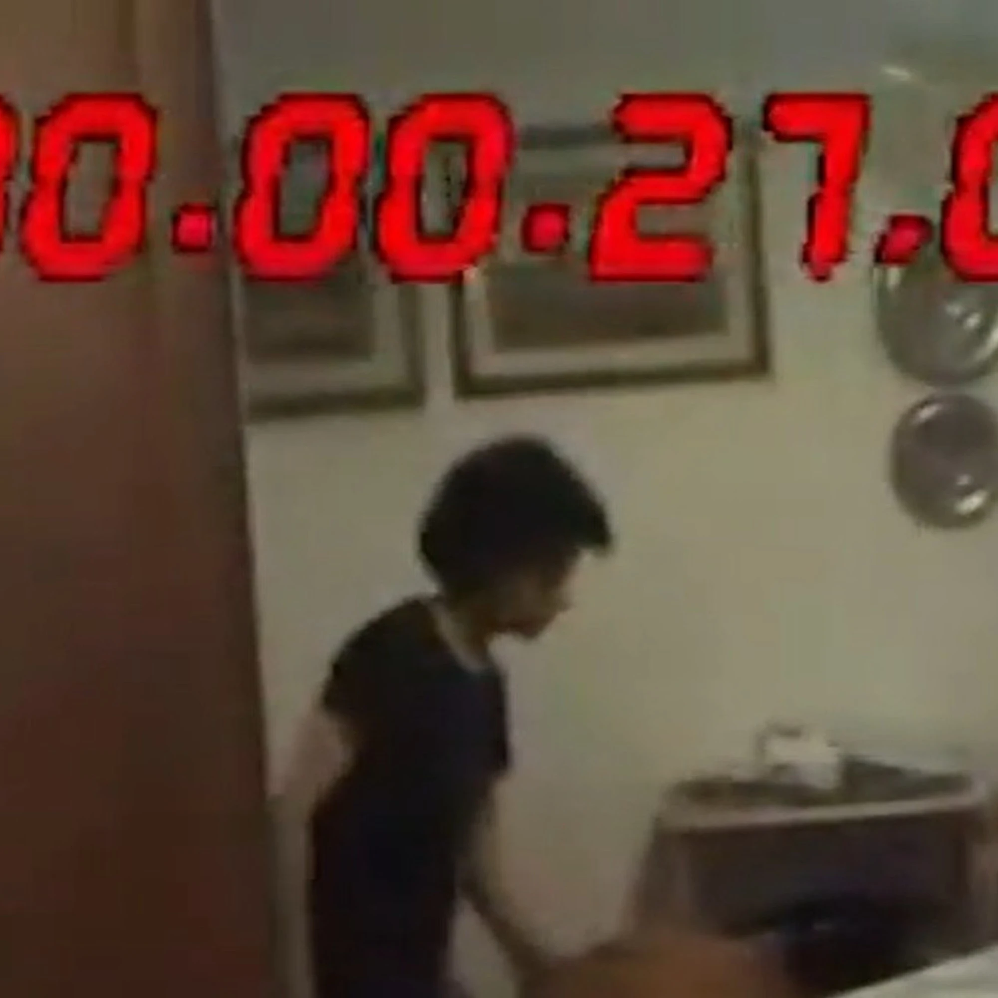 Netflix caccia fuori i contanti per conquistare Warner Bros