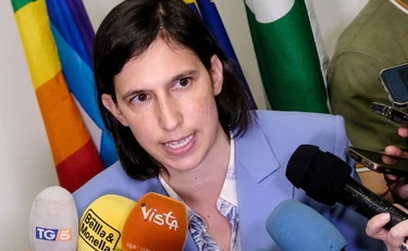 Elly Schlein cita Guerre Stellari. Ma se lo fa Trump...