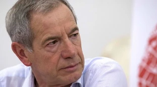 Guido Bertolaso choc: "Sono positivo al coronavirus. Ho la febbre, sono a casa: vincerò la battaglia"